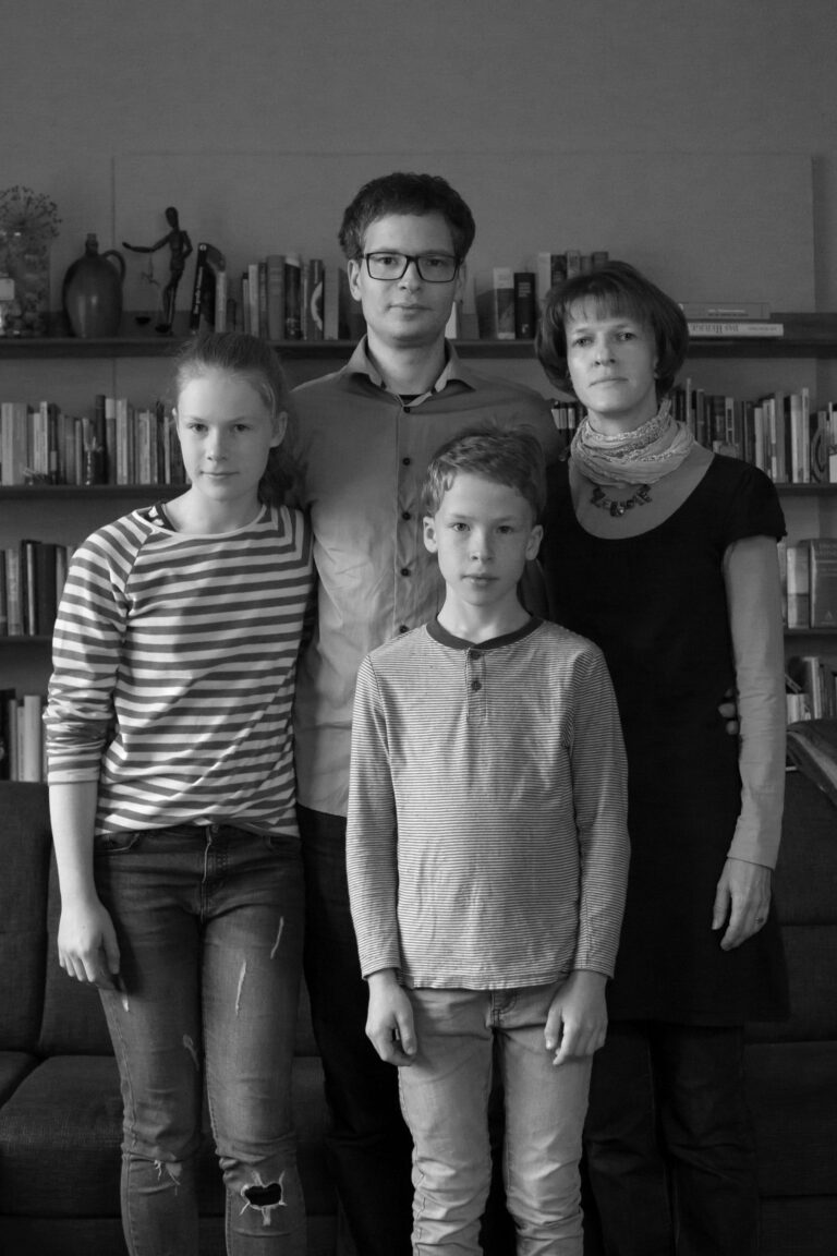 Eltern mit Kindern / Parents with Children, 2017