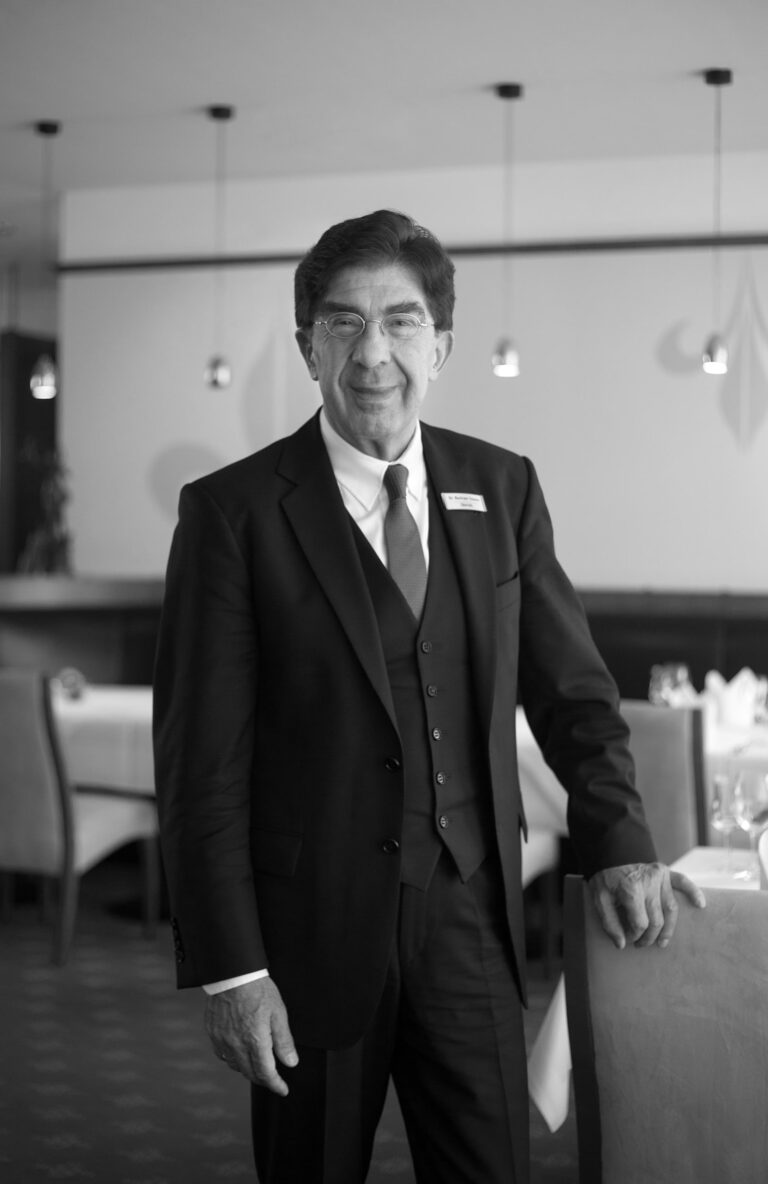 Hoteldirektor / Hotel Manager, 2014