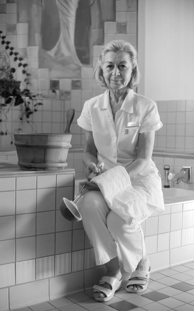 Leiterin eines Wellnessbereichs / Spa Manager, 2015