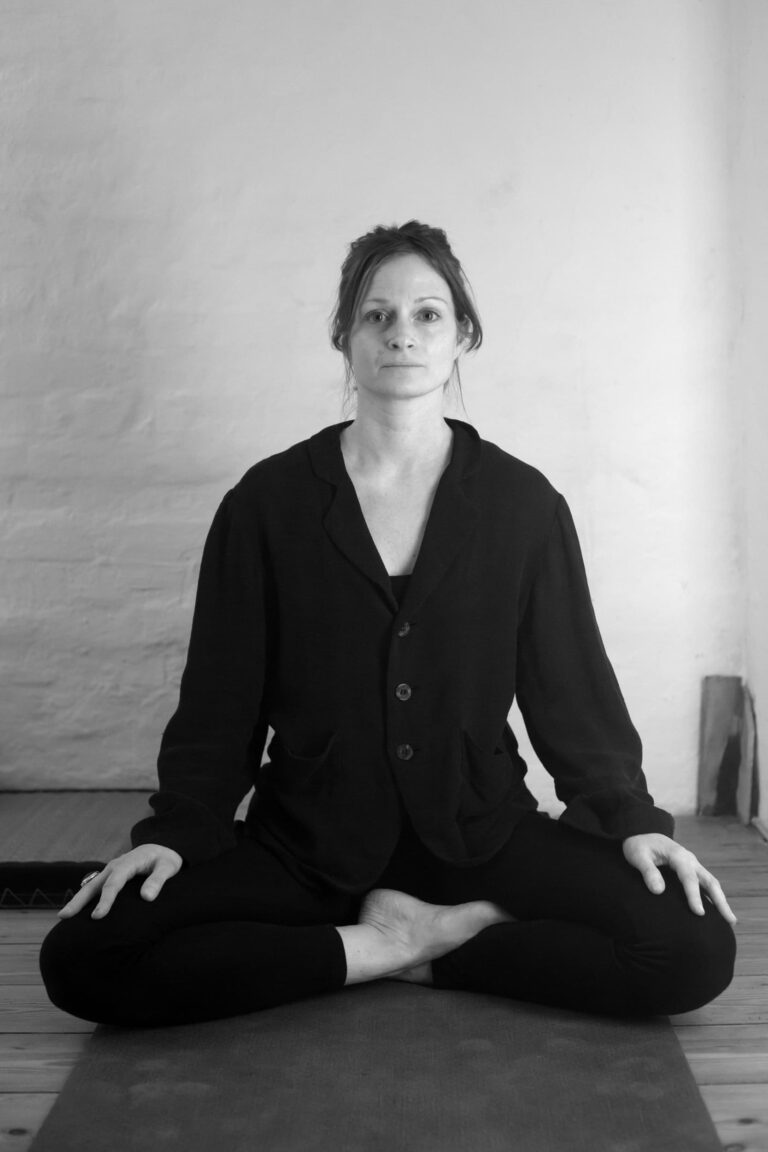 Yogalehrerin / Yoga Teacher, 2017