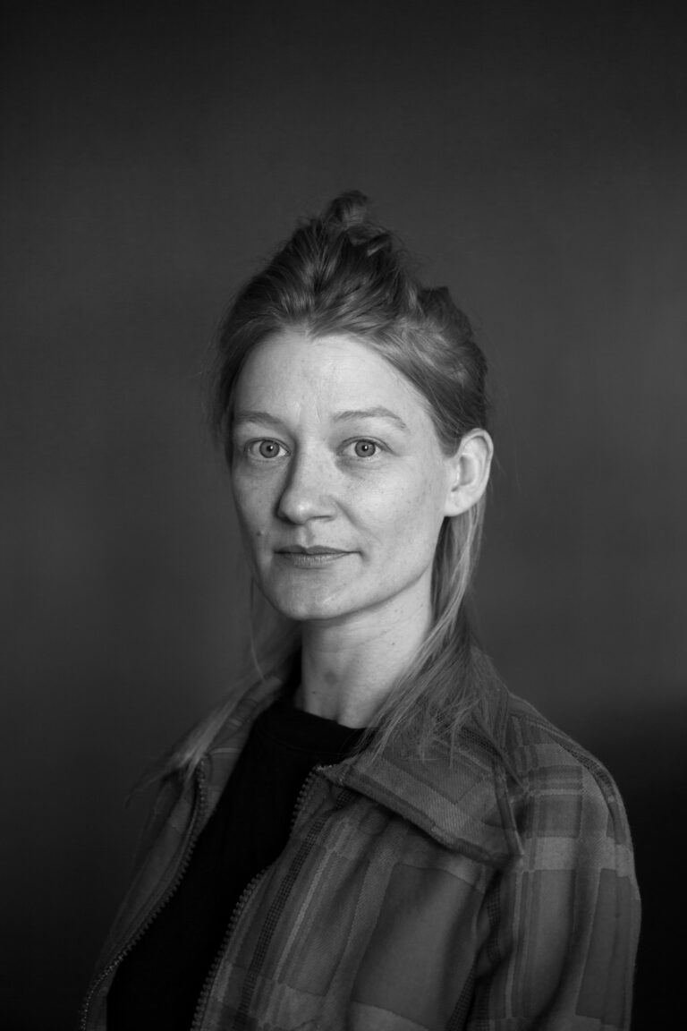Maskenbildnerin / Make-up Artist, 2025