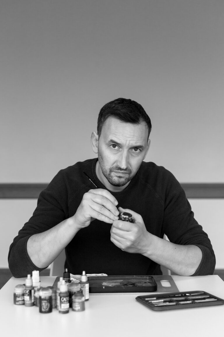 Figurenbastler / Figure Hobbyist, 2025