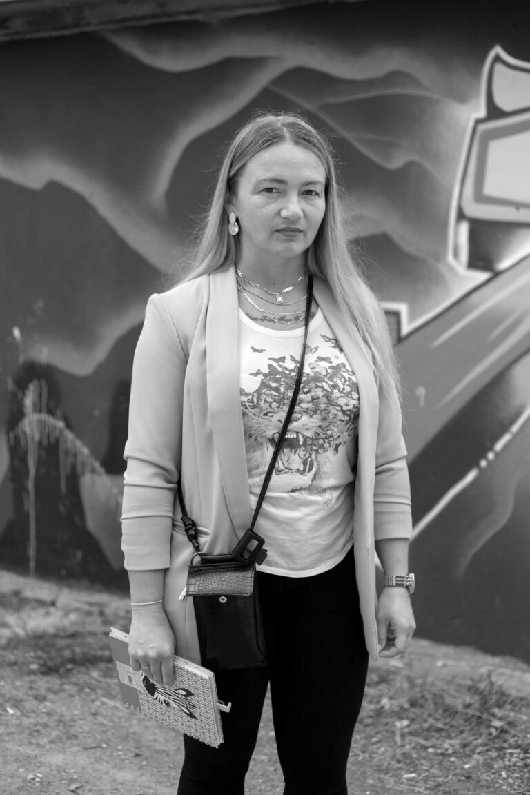 Schulsozialarbeiterin / School Social Worker, 2025